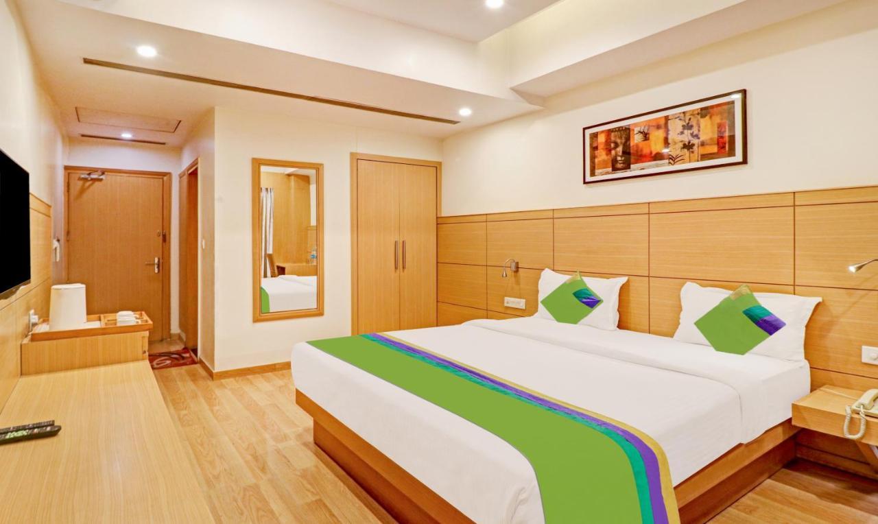 Treebo Galaxy Rooms Új-Delhi Kültér fotó