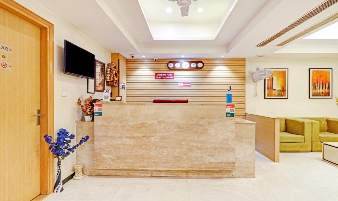 Treebo Galaxy Rooms Új-Delhi Kültér fotó