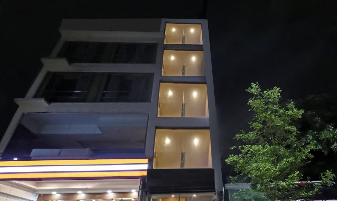 Treebo Galaxy Rooms Új-Delhi Kültér fotó